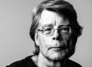 Stephen King pide que Joe Biden se retire de la carrera electoral