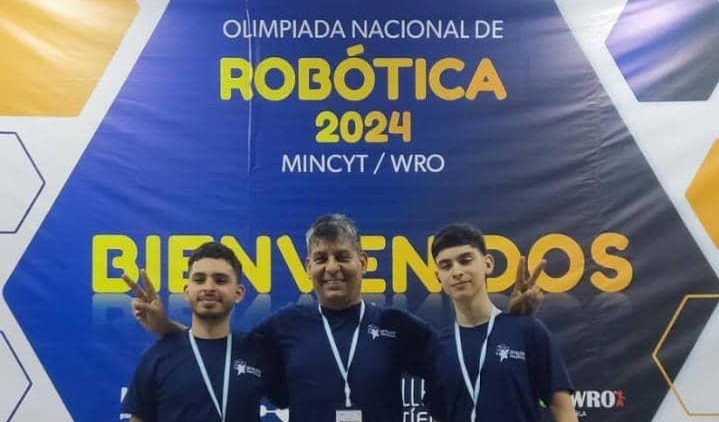 Luis Paredes: Nuestro objetivo es preparar el robot para la competencia internacional