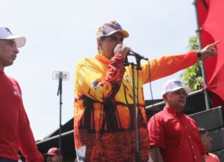 Maduro ordena declarar en emergencia al Zulia