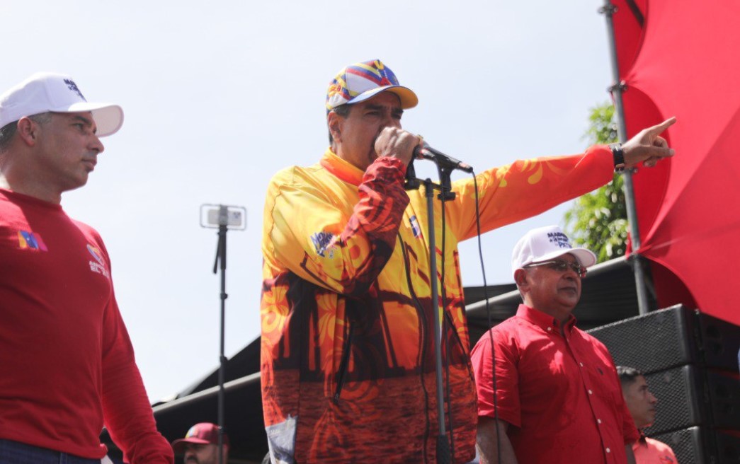 Maduro ordena declarar en emergencia al Zulia