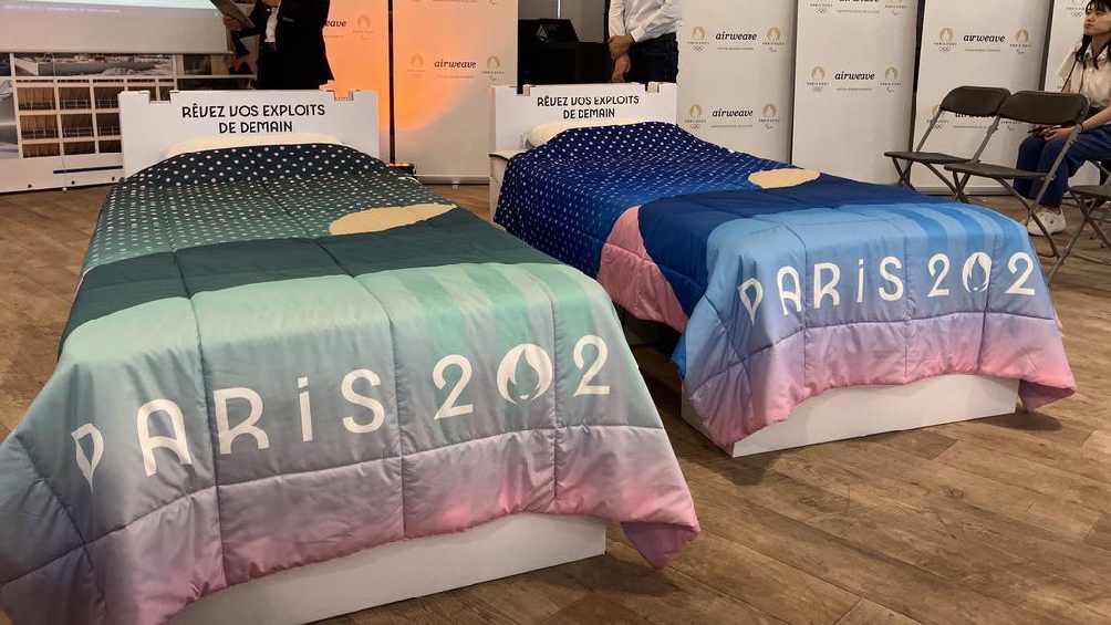 Llegaron a París las camas “anti sexo” para los Juegos Olímpicos