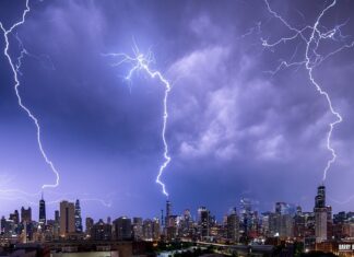¿Qué se sabe sobre las advertencias de tornados y tormentas severas en Chicago?