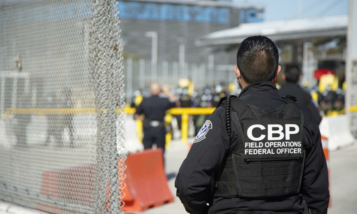 EEUU | ¿Cuánto gana un agente de la CBP?