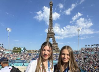La visita sorpresa de la princesa Leonor y la infanta Sofía a las villas olímpicas en París