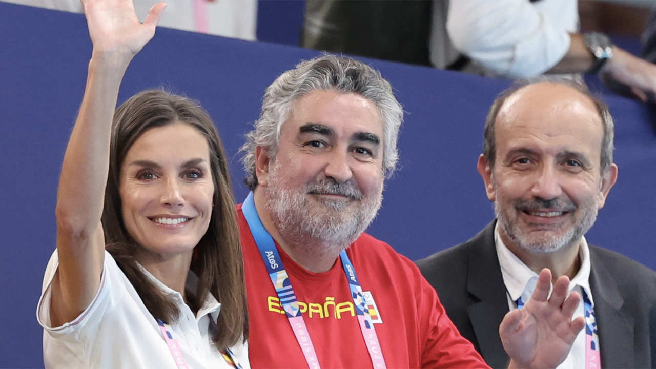 Reina Letizia está en París para apoyar a la selección de waterpolo (+FOTOS)