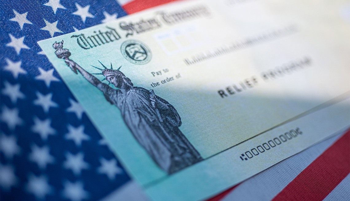 EEUU: Así puedes obtener un cheque de estímulo de $500 todos los meses