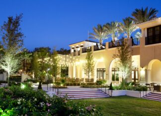 DATAZO| Estos hoteles en Florida buscan personal que hable español: Salarios y requisitos