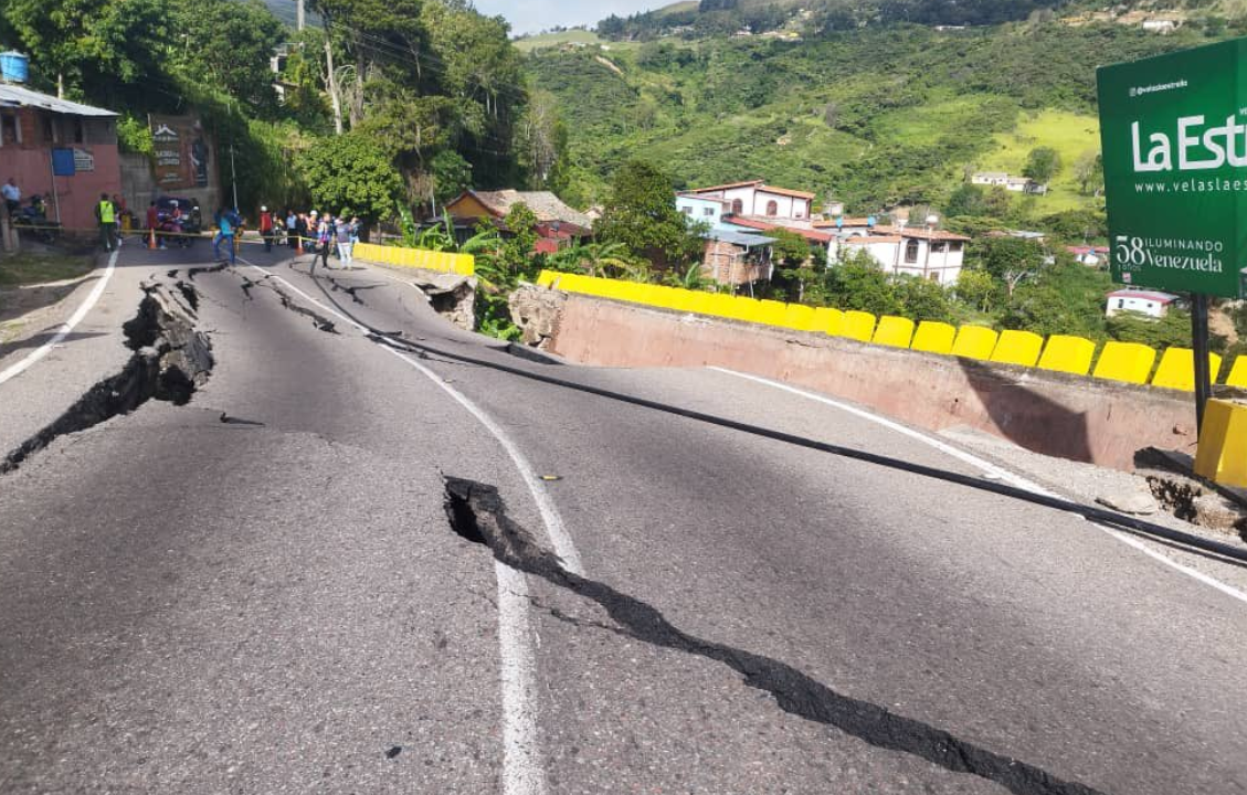 Atienden desplazamiento de la calzada en la Troncal 1 en Táchira (+Detalles)