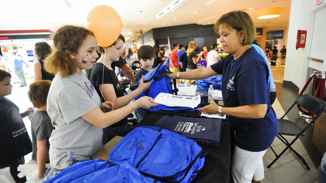 Florida | Sepa dónde conseguir útiles escolares gratis (+Ubicaciones)