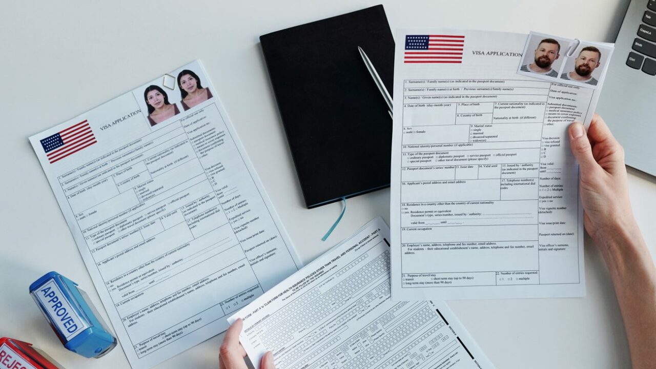 Conozca los requisitos para aplicar a las visas de trabajo temporal en EEUU