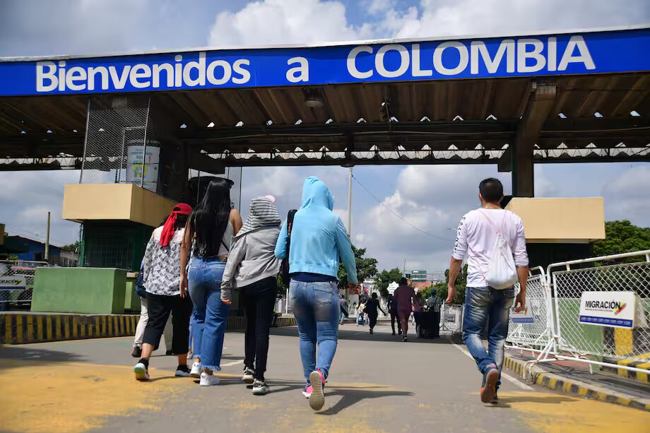 Colombia se prepara ante posible ola de migrantes venezolanos