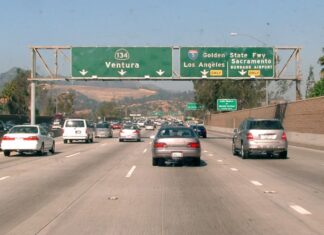 California | Cinco recomendaciones para proteger vehículos de intento de robo o secuestro