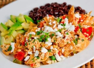 Migas mexicanas, una opción sencilla para desayunar