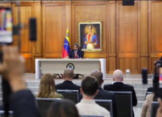 Maduro difunde el acuerdo de Qatar suscrito con EEUU en 2023