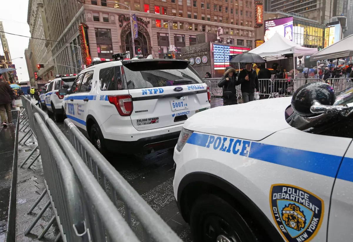 Nueva York | Hallan cadáveres descompuestos de una madre y su hijo