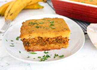 Sácale provecho al plátano maduro y prepara un pastelón para el almuerzo o cena