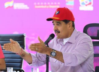 Maduro revela que Conatel propuso desinstalar WhatsApp en Venezuela (+DETALLES)