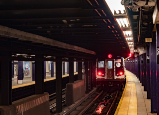 EEUU | Hombre fue apuñalado tras forcejeo en Queens