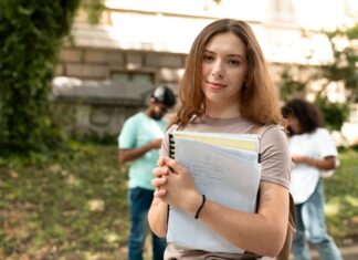 Texas | Fecha límite para aplicar a la beca universitaria de Palomino Pledge (+Requisitos)