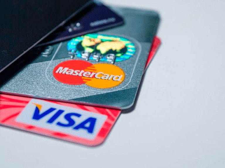 EEUU | ¿Cómo puedo reclamar la compensación de Visa y Mastercard? (+Fecha límite)